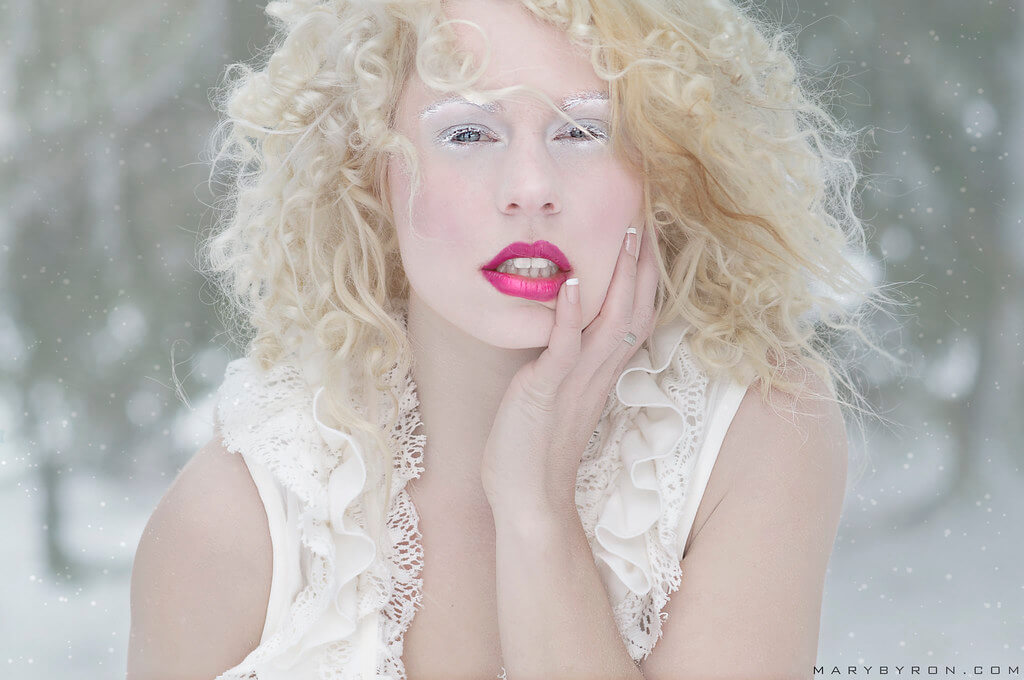 Frosted makeup: Makijaż inspirowany zimowymi dniami
